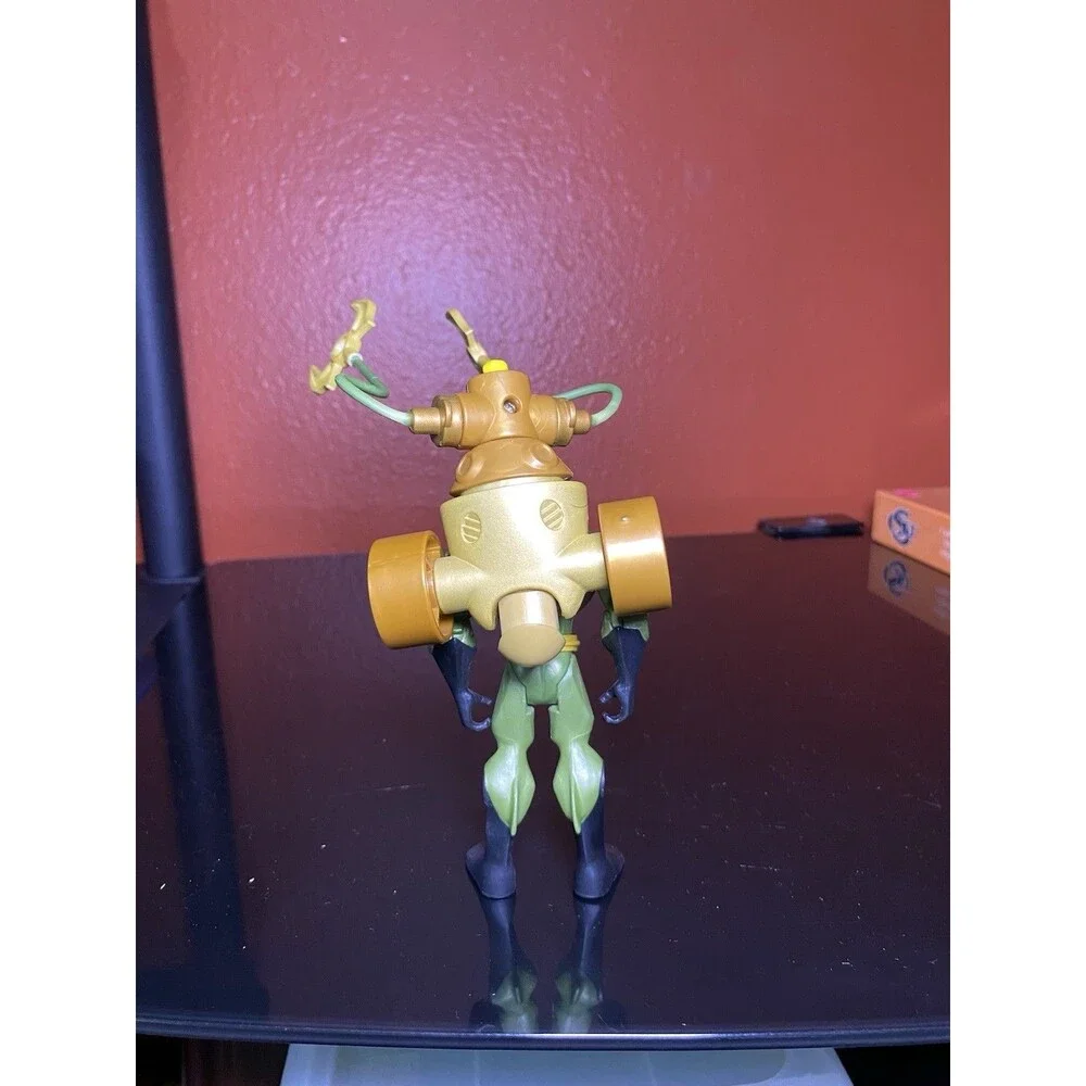 Vintage DC Batman The Brave & The Bold Aquaman Action Figure & Sub Propeller